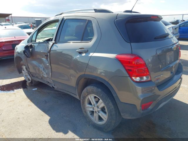 2022 CHEVROLET TRAX KL7CJPSM0NB568096 Photo 2