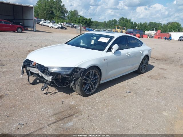2016 AUDI A7 WAUWGAFC2GN021696 Photo 1