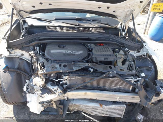 2021 BMW X1 WBXJG9C01M5T35098 Photo 9