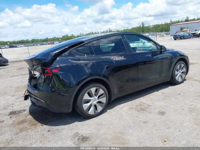 2023 TESLA MODEL Y 7SAYGAEE9PF931216 Photo 3