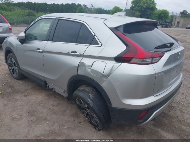 2022 MITSUBISHI ECLIPSE CROSS JA4ATWAA9NZ004499 Photo 2