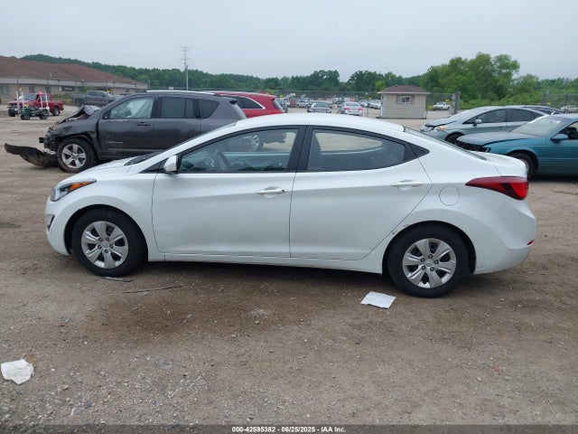 Hyundai dohc mpi nu 2016 5NPDH4AE0GH713859 Image 15