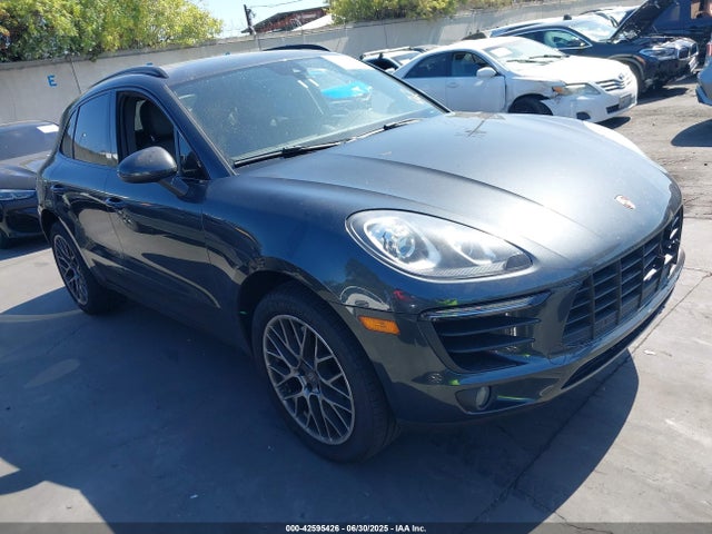 2018 PORSCHE MACAN WP1AB2A51JLB30727 Photo 0