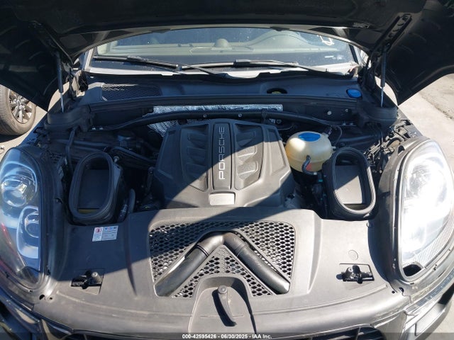 2018 PORSCHE MACAN WP1AB2A51JLB30727 Photo 9