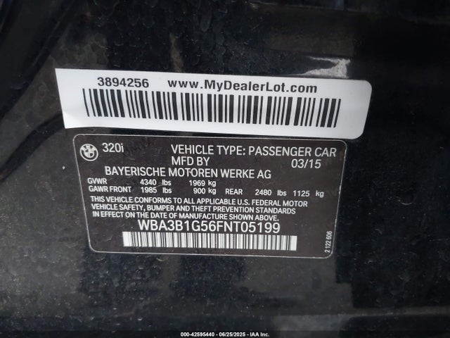 BMW 320i 2015 WBA3B1G56FNT05199 Image 9