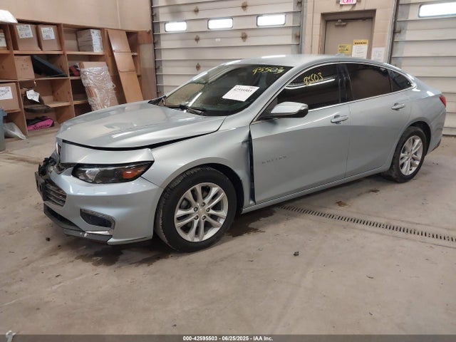 Chevrolet lfv - di: direct injection, vvt: variable valve timing, gen 1 2017 1G1ZE5ST8HF257552 Image 2