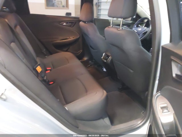 Chevrolet lfv - di: direct injection, vvt: variable valve timing, gen 1 2017 1G1ZE5ST8HF257552 Image 8