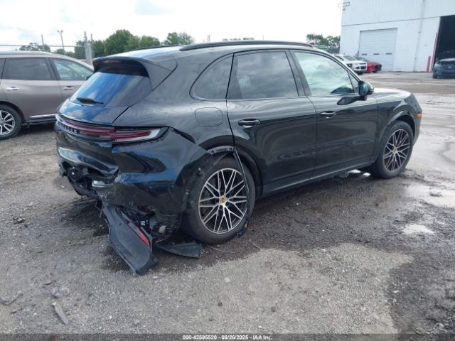 2024 PORSCHE CAYENNE WP1AA2AY2RDA10437 Photo 3