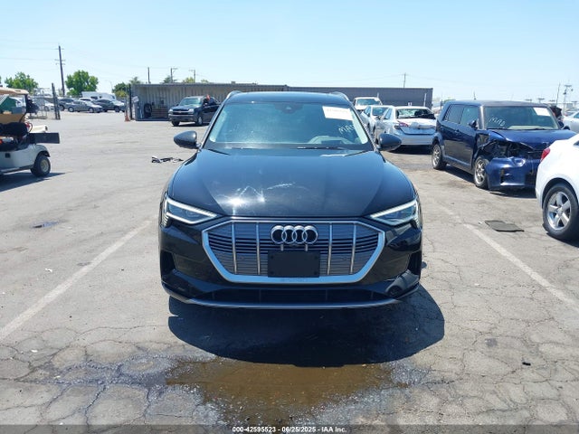 WA1VABGE7KB023745 Audi E-Tron