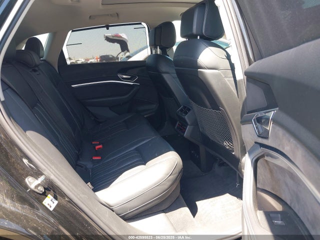 WA1VABGE7KB023745 Audi E-Tron