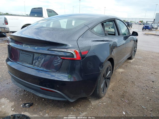 Tesla MODEL 3 2024 5YJ3E1EA4RF863260 Image 4
