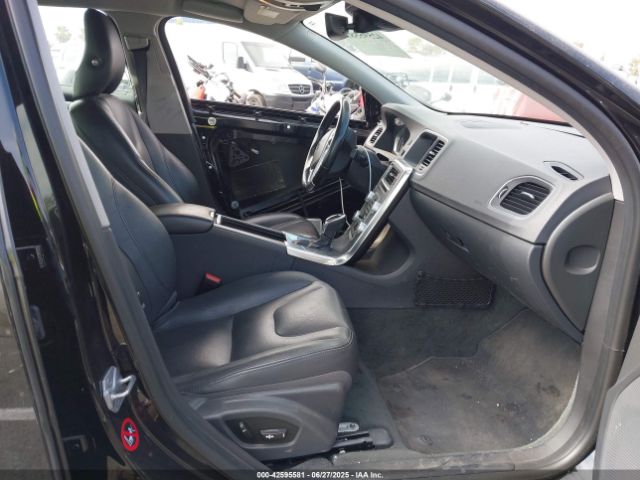 2017 VOLVO S60 INSCRIPTION LYV402HK4HB127190 Photo 4