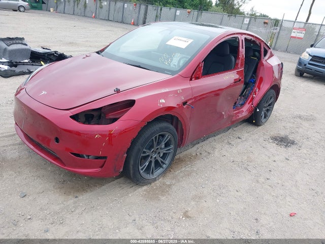 7SAYGDEE2RF201815 Tesla Model Y
