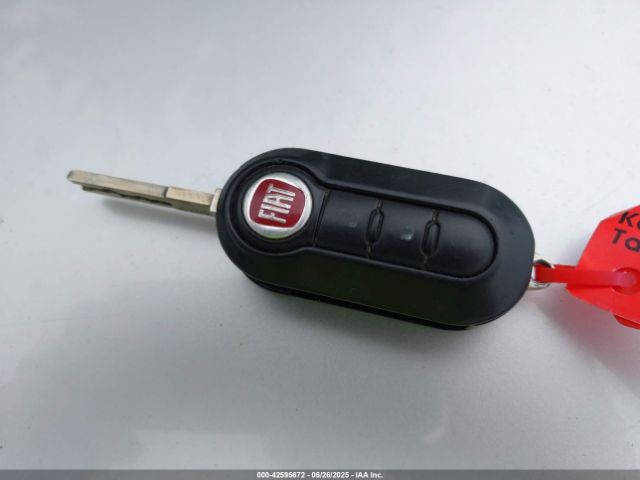 2013 FIAT 500 3C3CFFAR3DT654824 Photo 10