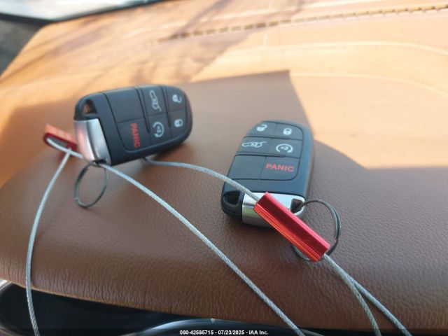 2018 JEEP GRAND CHEROKEE 1C4RJFJG8JC270242 Photo 10