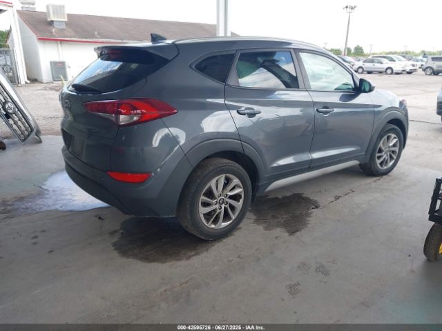 2018 HYUNDAI TUCSON KM8J33A44JU692297 Photo 3
