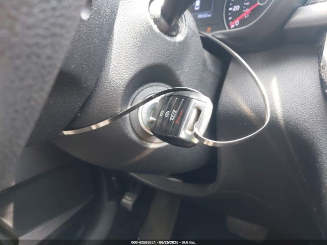 2016 KIA OPTIMA 5XXGT4L3XGG044065 Photo 10