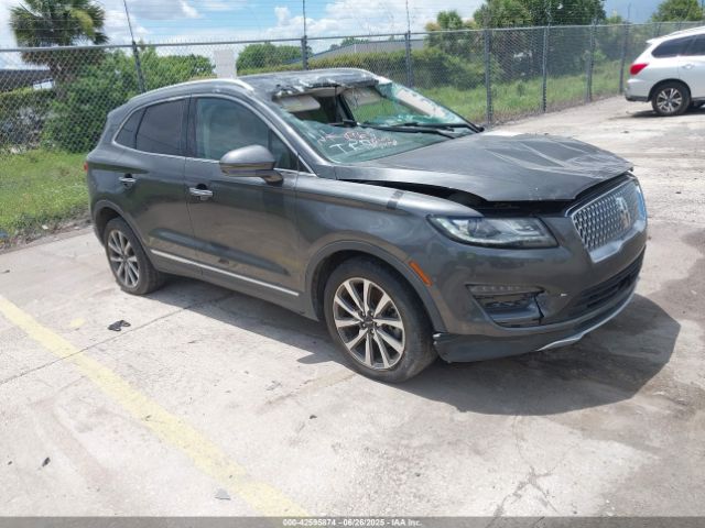 2019 LINCOLN MKC 5LMCJ3C99KUL03532