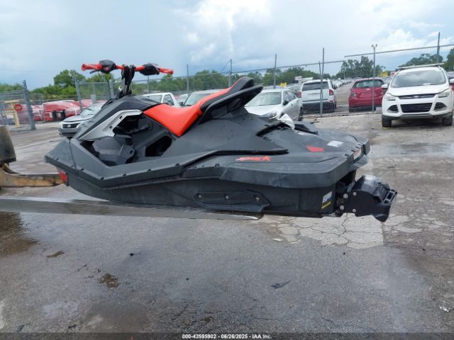2021 SEADOO OTHER YDV15296J021 Photo 2