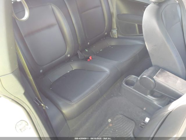 2017 VOLKSWAGEN BEETLE 3VWF17AT7HM624005 Photo 7