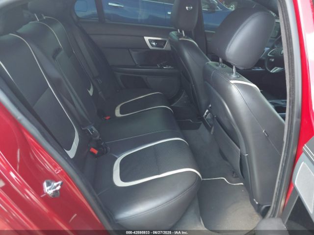 2015 JAGUAR XF SAJWA0HP7FMU68769 Photo 7