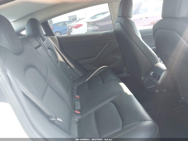 2019 TESLA MODEL 3 5YJ3E1EB1KF452686 Photo 7