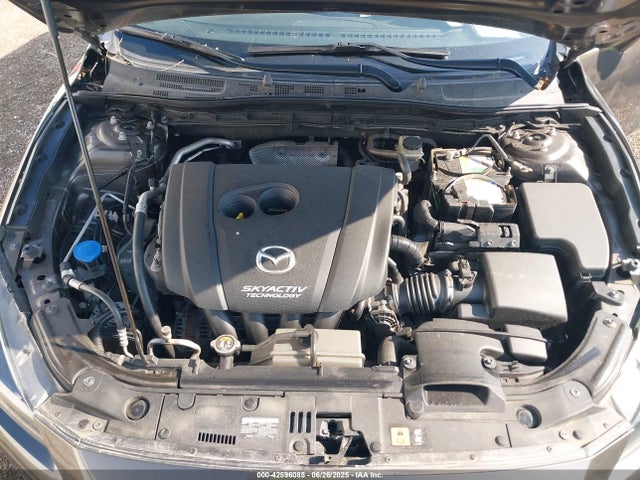 3MZBN1L35JM182117 Mazda py