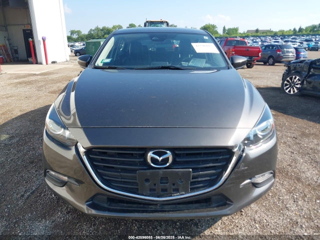 3MZBN1L35JM182117 Mazda py