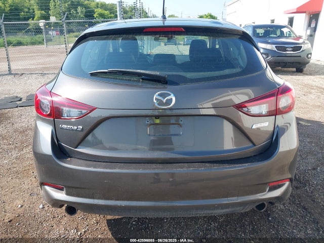 3MZBN1L35JM182117 Mazda py
