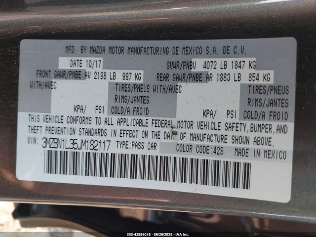 3MZBN1L35JM182117 Mazda py