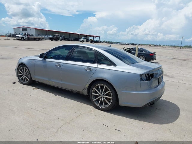 2018 AUDI A6 WAUG3AFC8JN040213 Photo 2