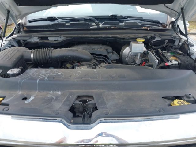 2021 RAM 1500 1C6SRFMT3MN537225 Photo 9
