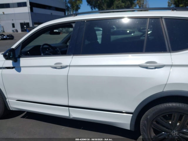 Volkswagen Tiguan 2022 3VVCB7AX0NM124609 Image 15