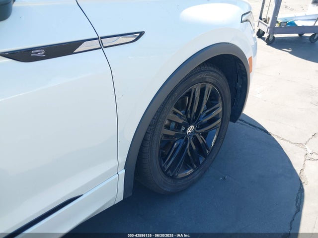 Volkswagen Tiguan 2022 3VVCB7AX0NM124609 Image 12