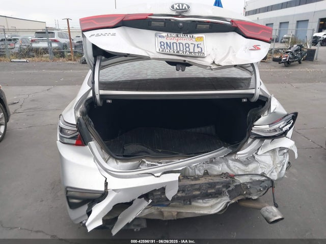 3KPF34AD9KE064428 KIA mpi nu