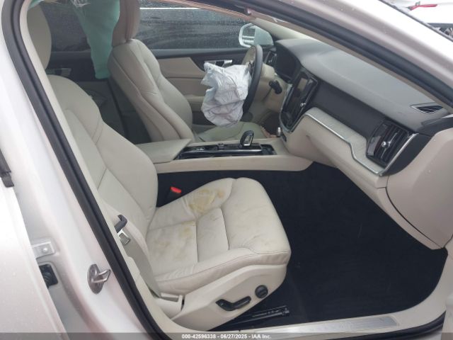 2024 VOLVO V60 CROSS COUNTRY YV4L12WY3R2141307 Photo 4