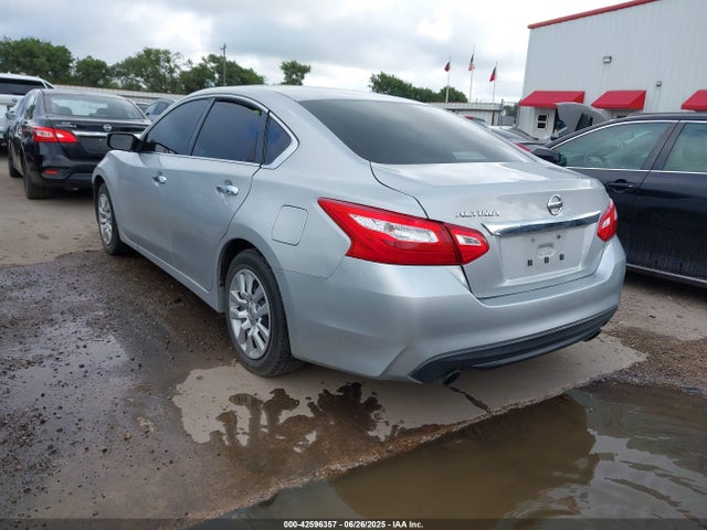 1N4AL3AP7HN341702 Nissan 2017
