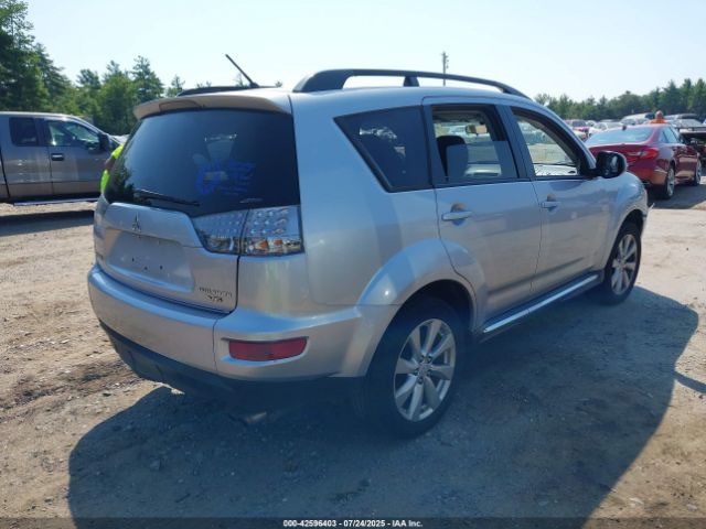 2010 MITSUBISHI OUTLANDER JA4JT4AX8AZ016386 Photo 3