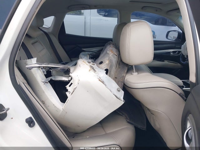 Infiniti 2017 2017 JN1BY1AP3HM741611 Image 8