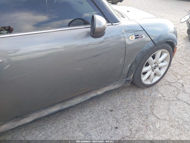 2006 MINI COOPER S WMWRE33536TJ37021 Photo 5