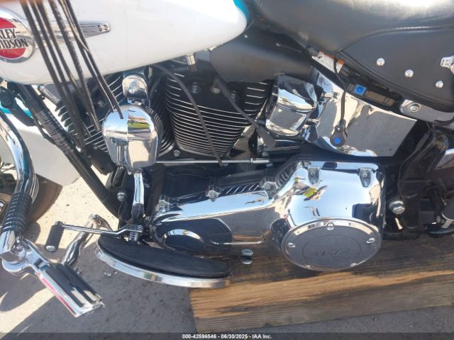 2017 HARLEY-DAVIDSON FLSTC 1HD1BWV35HB029819 Photo 8