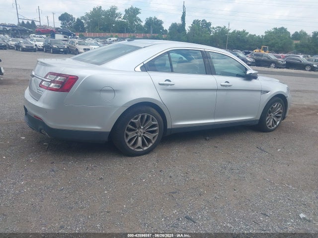 Ford 2015 2015 1FAHP2F82FG171460 Image 4