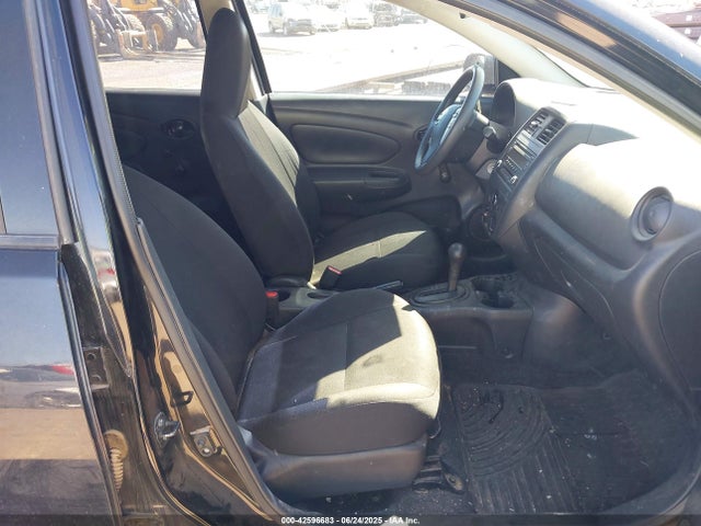 3N1CN7AP4FL938911 Nissan 2015
