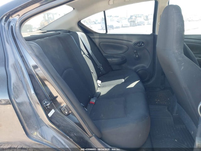 3N1CN7AP4FL938911 Nissan 2015
