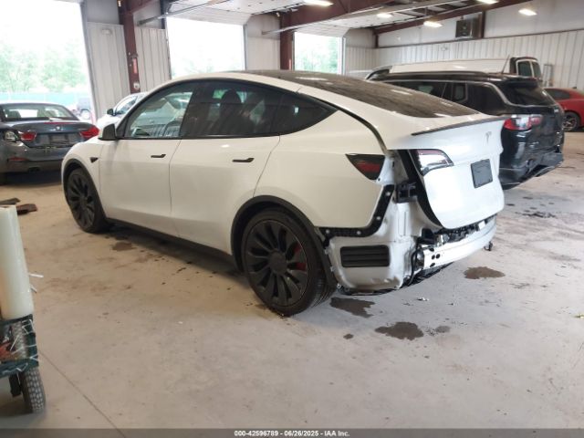 2022 TESLA MODEL Y 7SAYGDEF0NF540186 Photo 2