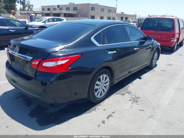 1N4AL3AP2GC157455 Nissan 2016