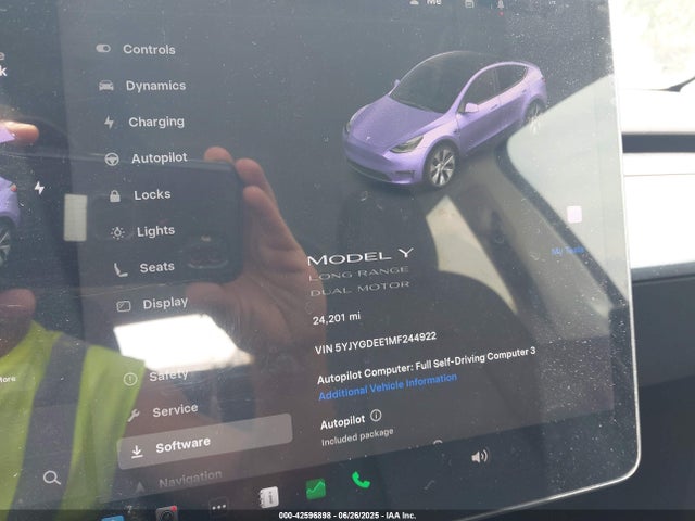 2021 TESLA MODEL Y 5YJYGDEE1MF244922 Photo 6