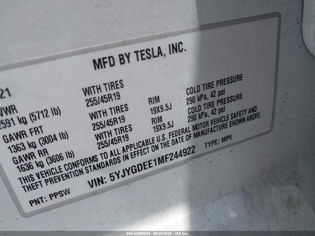 2021 TESLA MODEL Y 5YJYGDEE1MF244922 Photo 8