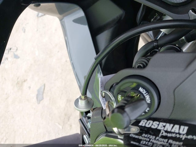 JS1GN7FAXS7100622 Suzuki N738