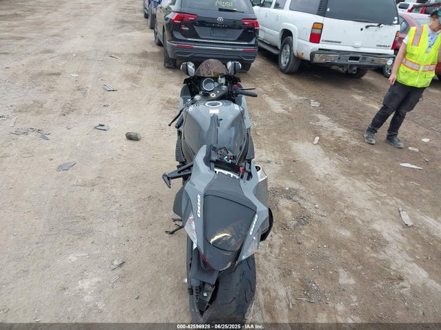 JS1GN7FAXS7100622 Suzuki N738